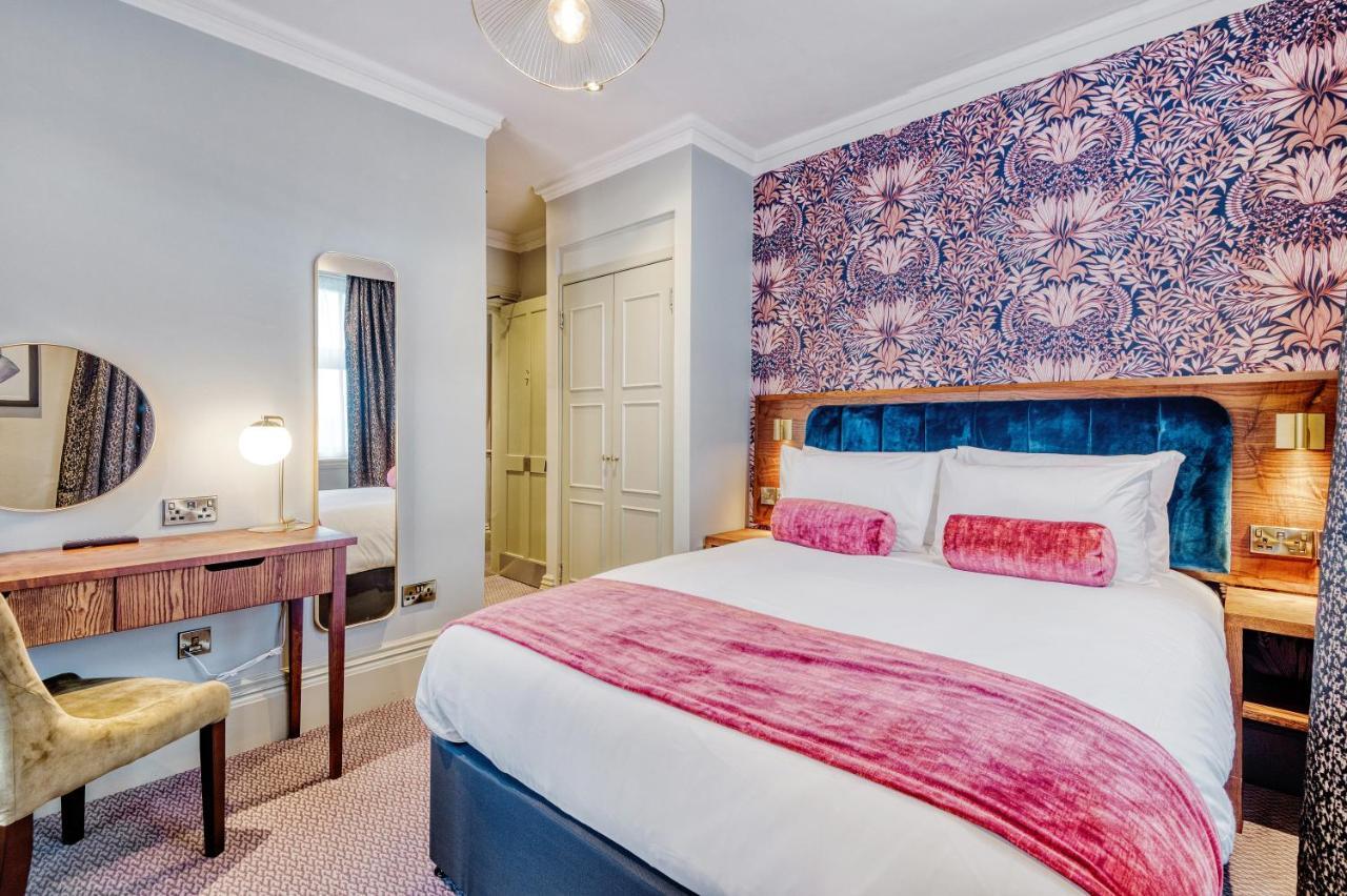 The Hand & Sceptre By Innkeeper'S Collection Southborough Extérieur photo