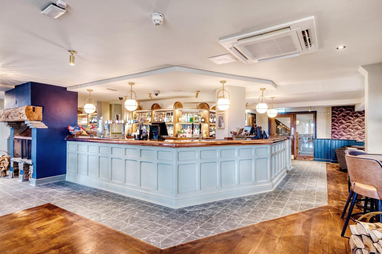 The Hand & Sceptre By Innkeeper'S Collection Southborough Extérieur photo